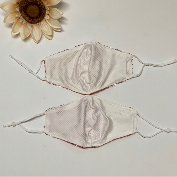 🔥2/$15🔥2 Champagne Gold & Pink Sequin Face Mask - Picture 7 of 8